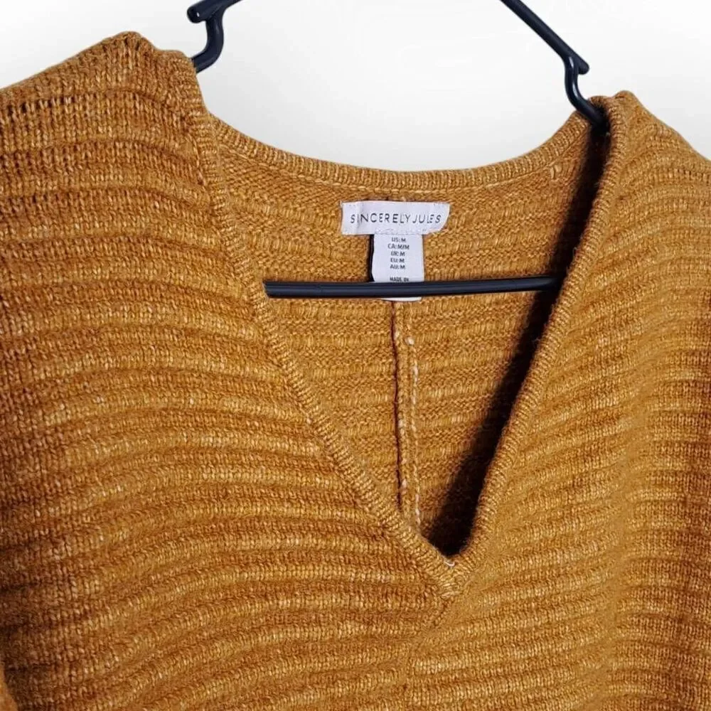 Sincerely Jules Women's V-Neck Ribbed Cropped Sweater in Rust size Medium